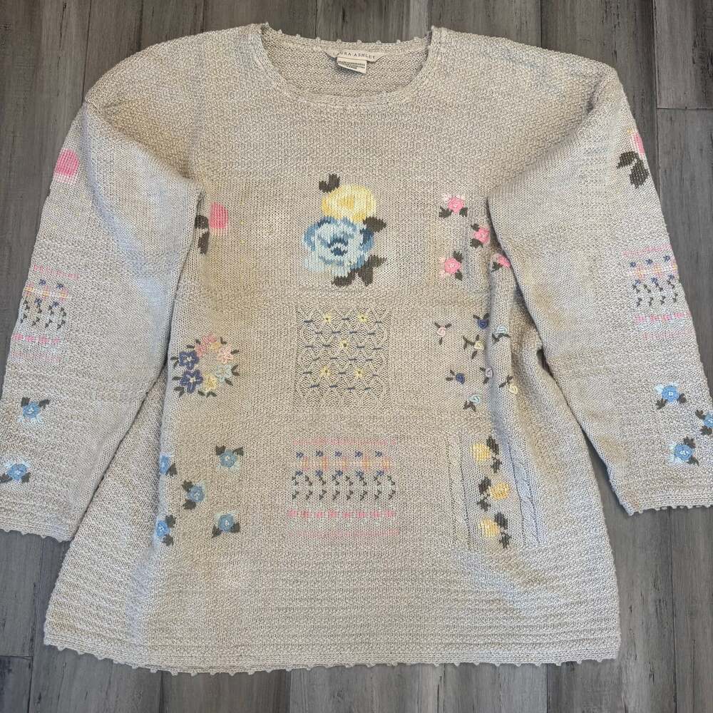 VTG grandmacore cotton linen laura ashley knit floral sweater